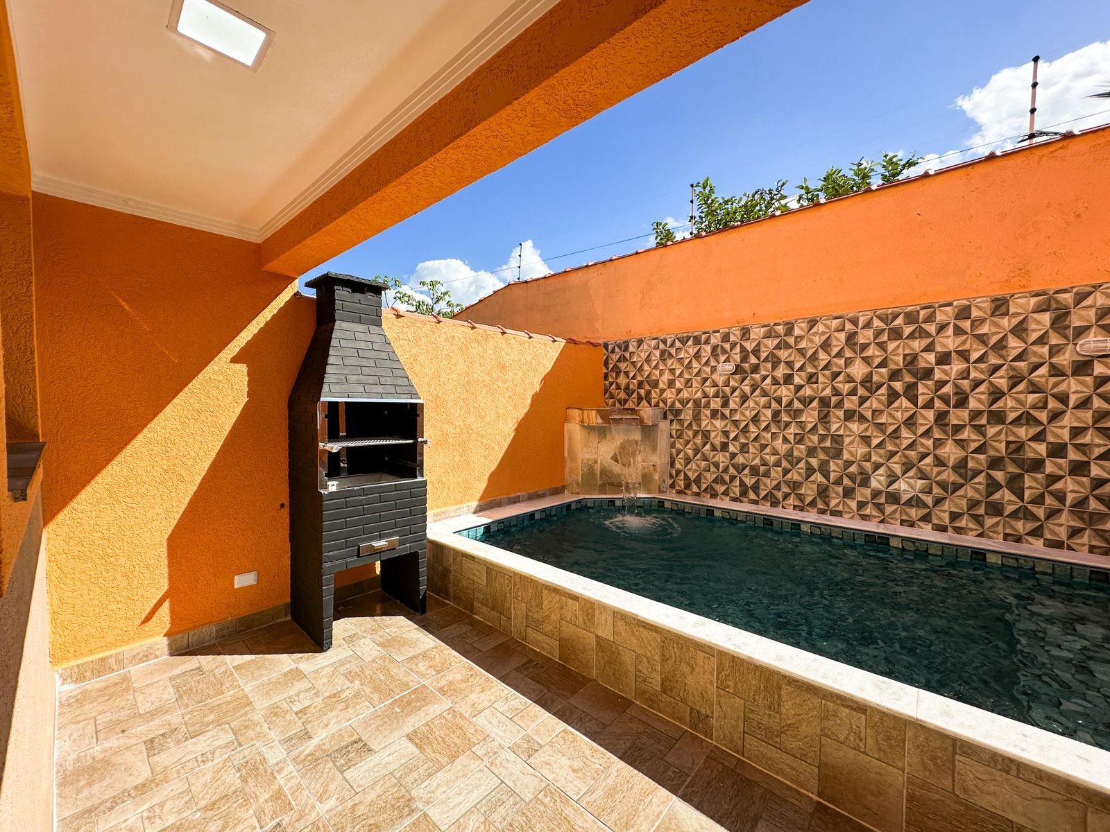 7406313b-2181-48e2-8f30-54f58cf8c6f9.jfif