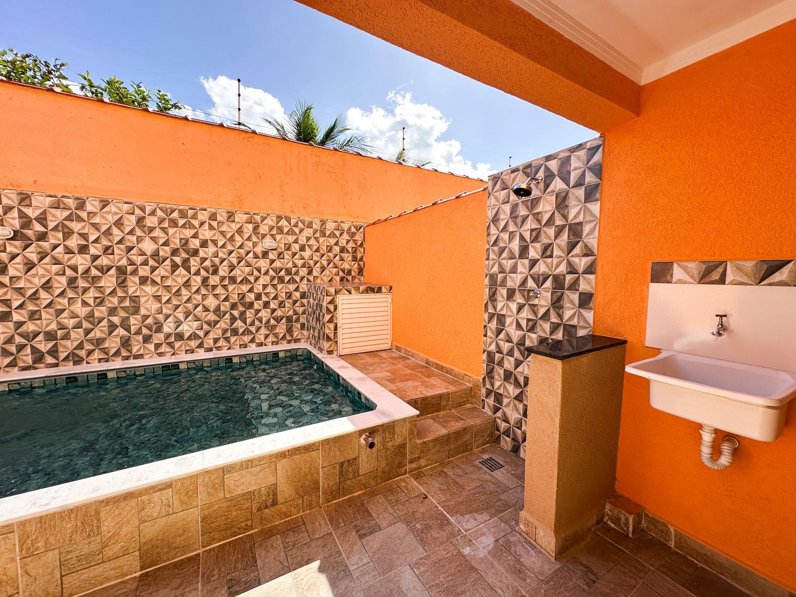 2d43ea9c-07cf-4791-8bd0-e77795d1f466.jfif