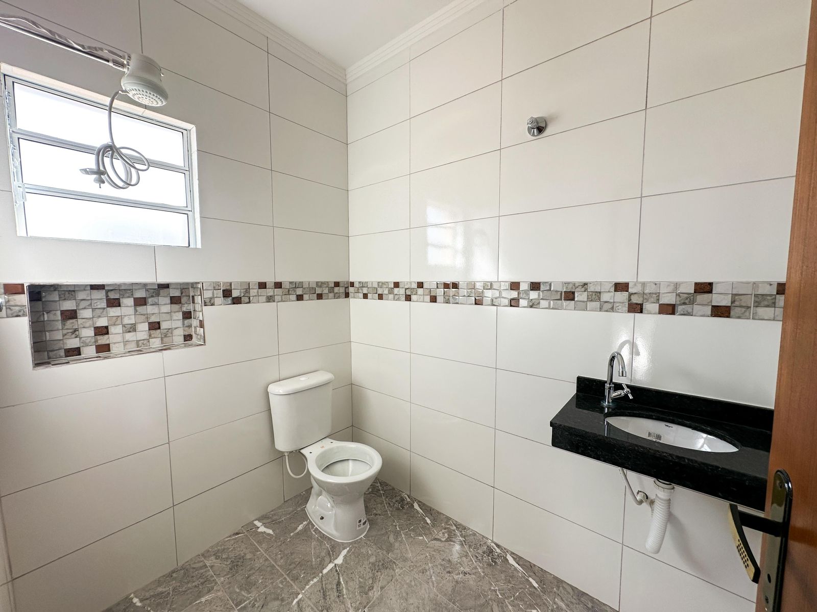 3d4a7ca8-7219-42fd-aa36-66d46bdb9070.jfif